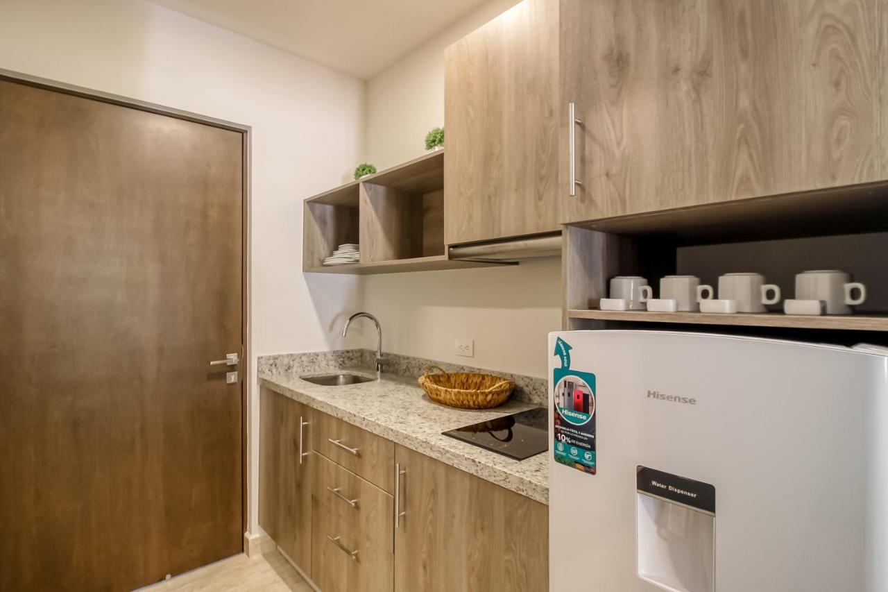 Syrena At 203 Hotel Плая дел Кармен Екстериор снимка