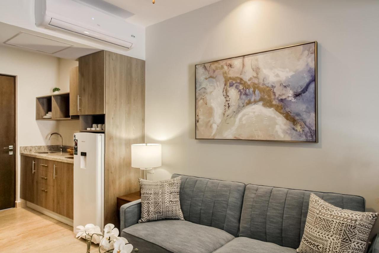 Syrena At 203 Hotel Плая дел Кармен Екстериор снимка